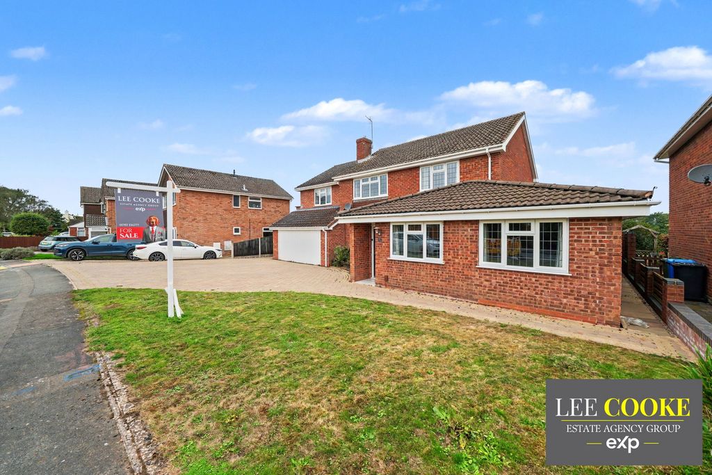 Property photo 3 of 59