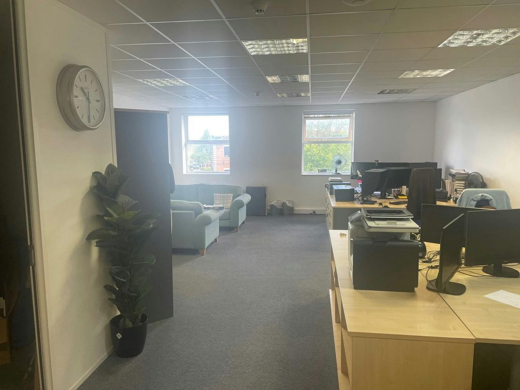 Property photo 2 of 4 9 Davy Court Int1.Jpg