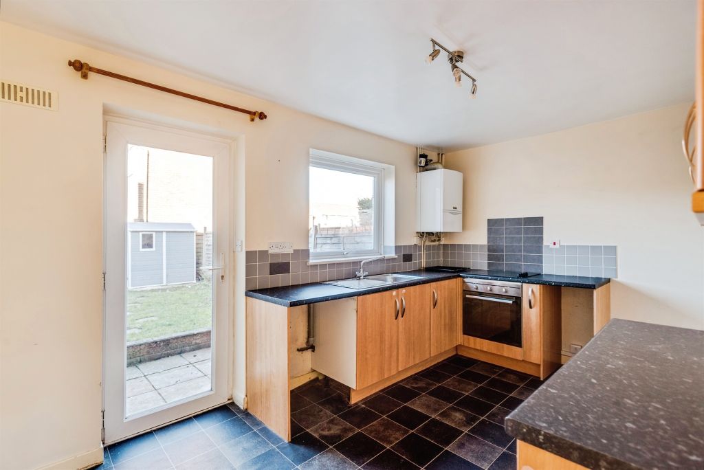 Property photo 3 of 13