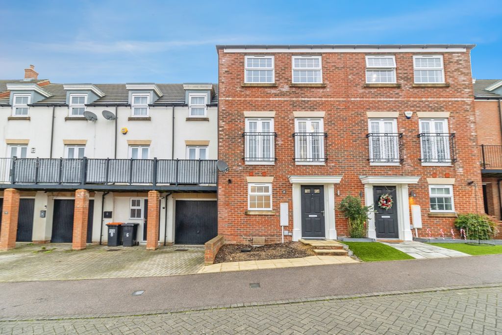 Property photo 1 of 22 A06A9061