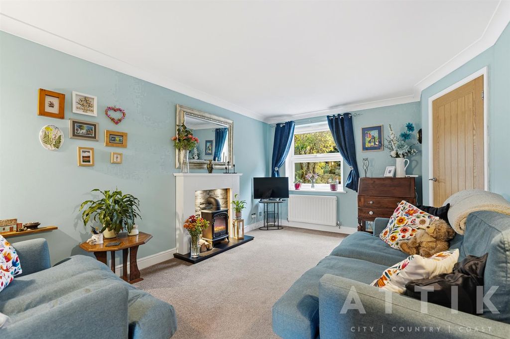 Property photo 2 of 27 Ar701248.Jpg