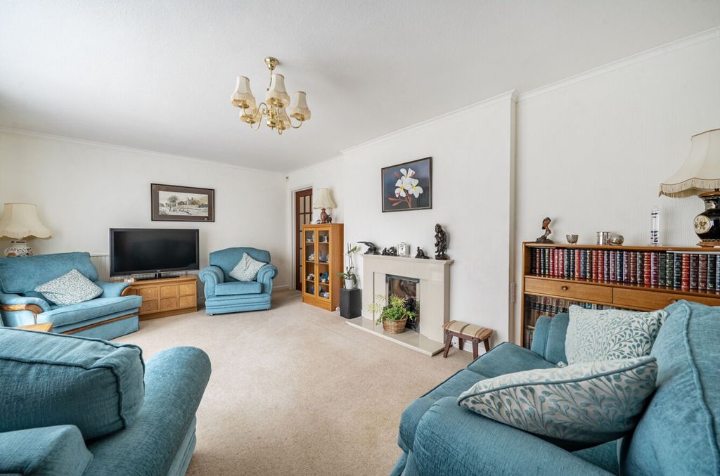 Property photo 3 of 22