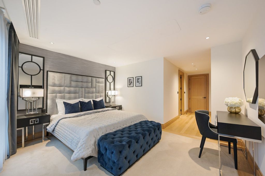 Property photo 2 of 5