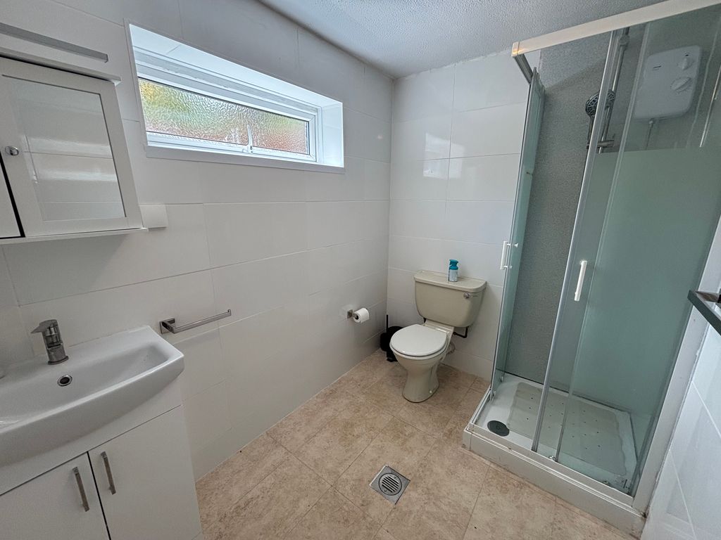 Property photo 3 of 11 Img_5688