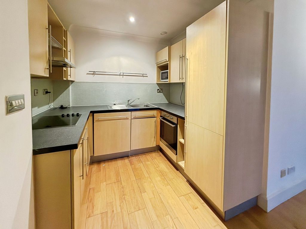 Property photo 3 of 10 Picture No. 22