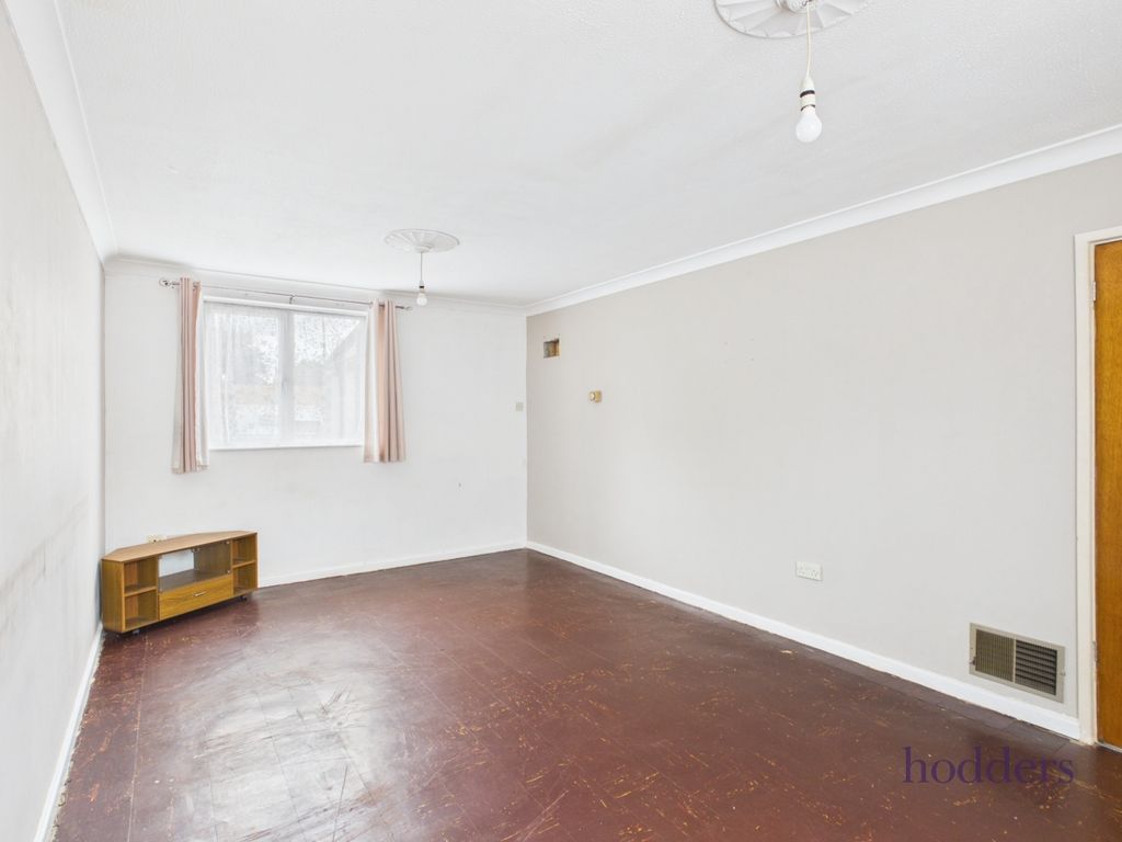 Property photo 2 of 23 Picture No. 01