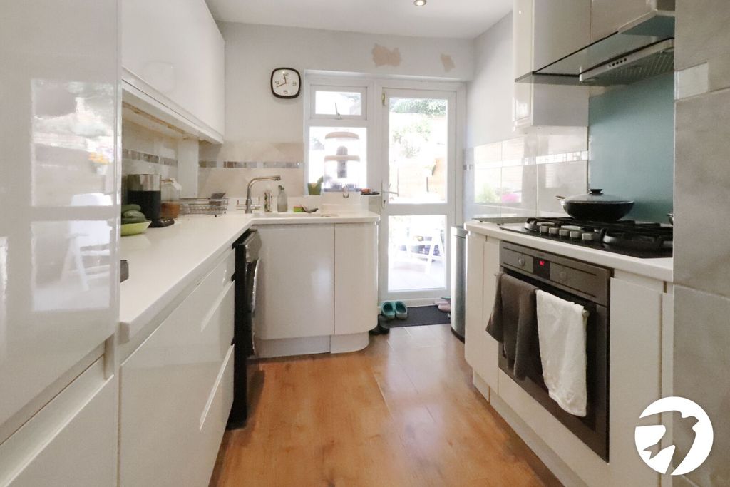 Property photo 3 of 14 Picture No. 07