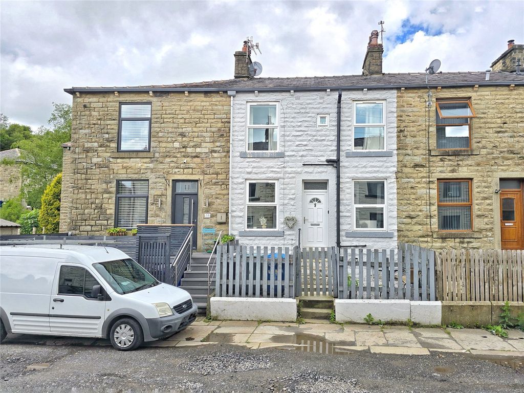 Property photo 1 of 12 Period Property