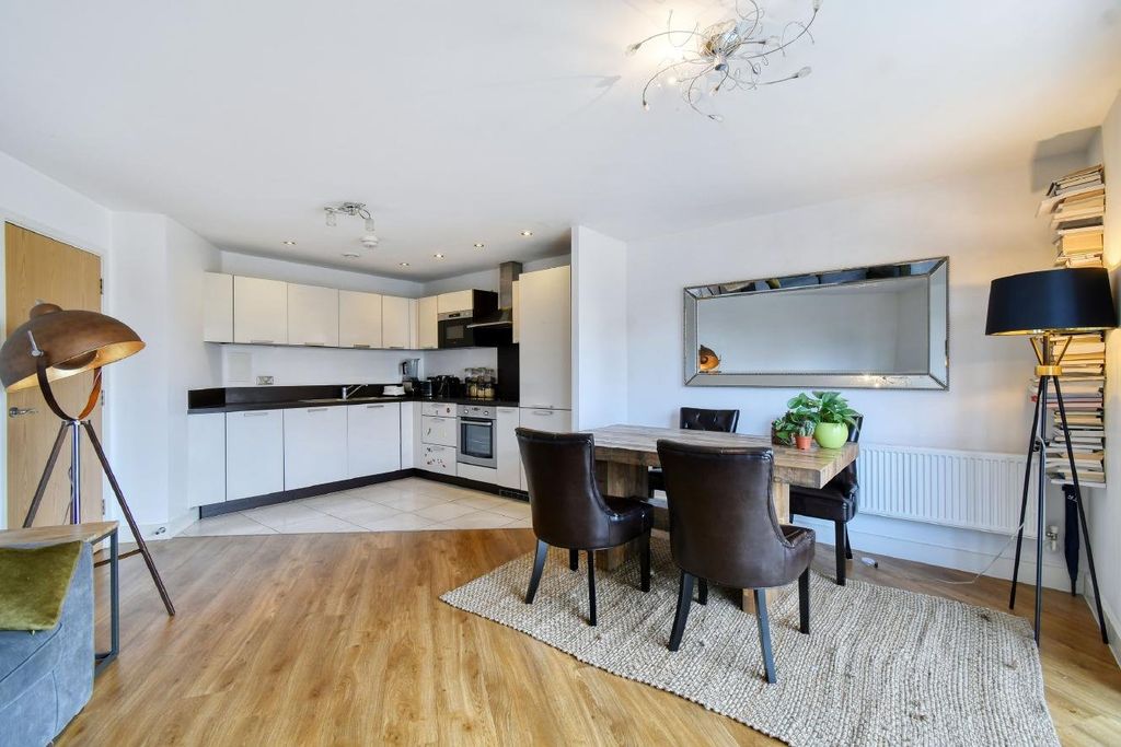 Property photo 1 of 17 Picture No. 06