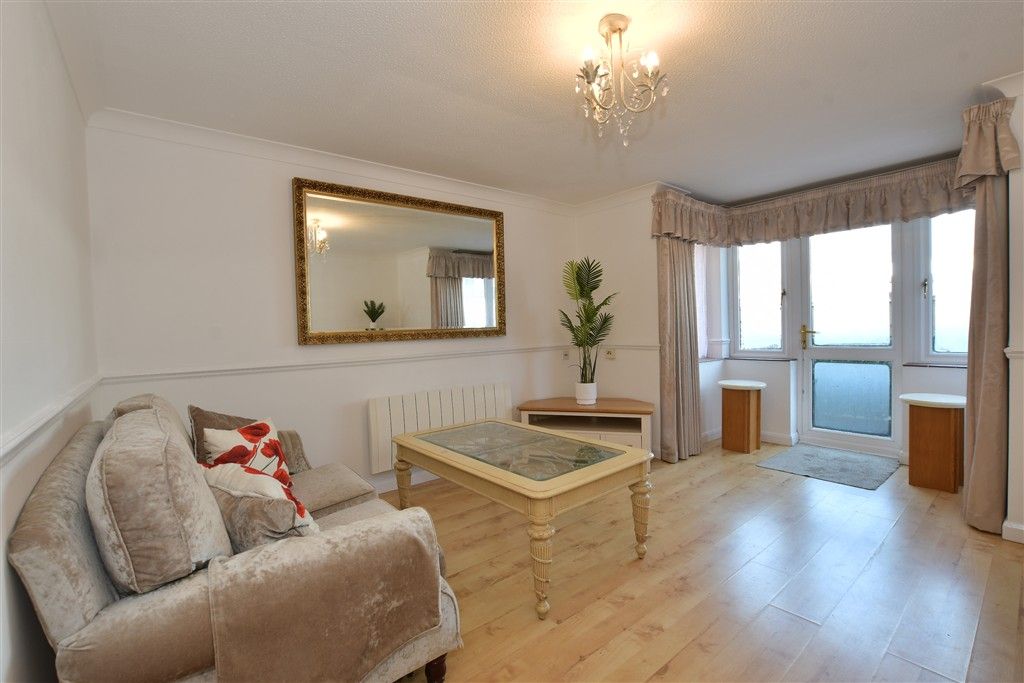 Property photo 2 of 15 Lounge/Dining Room