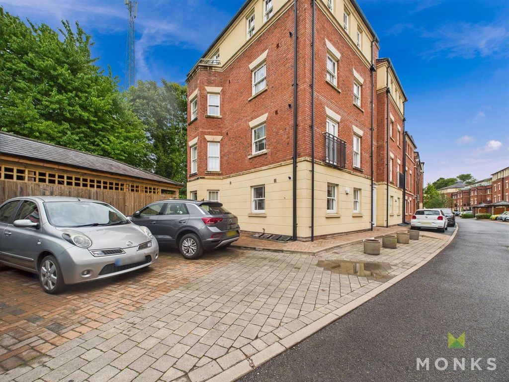 Property photo 1 of 15 Cam01520G0-Pr0246-Still018.Jpg