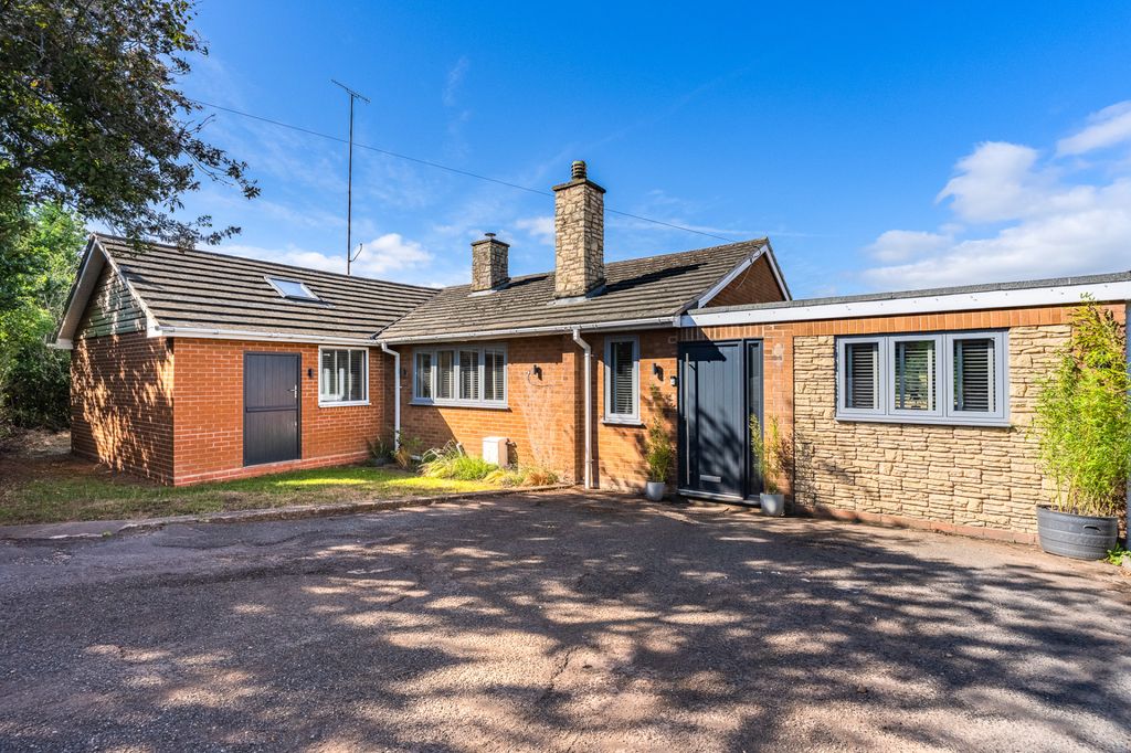 Property photo 1 of 26