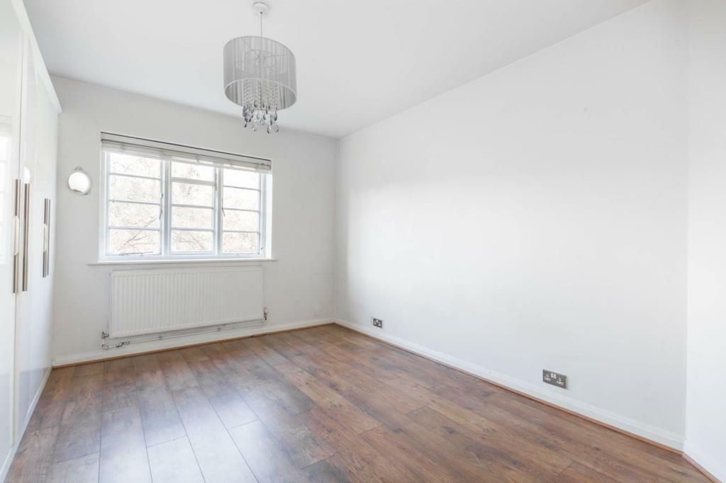 Property photo 3 of 8 Image