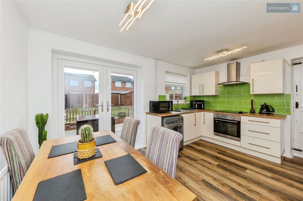 Property photo 2 of 15 Picture No. 01