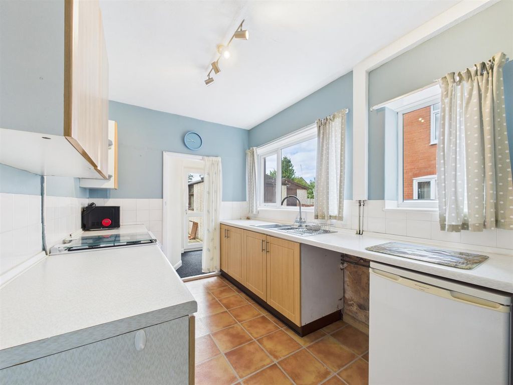 Property photo 3 of 16