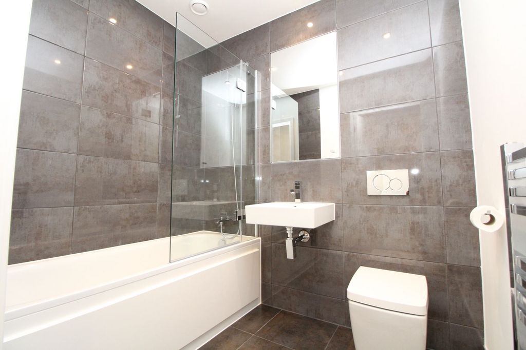 Property photo 3 of 13 Whatsapp Image 2026-04-21 At 13.53.01.Jpeg