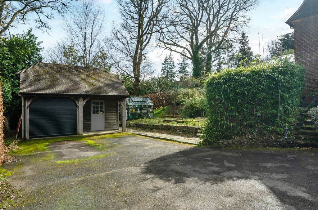 Additional image 36 of 4 bed semi-detached house for saleHaslemere, Surrey GU27