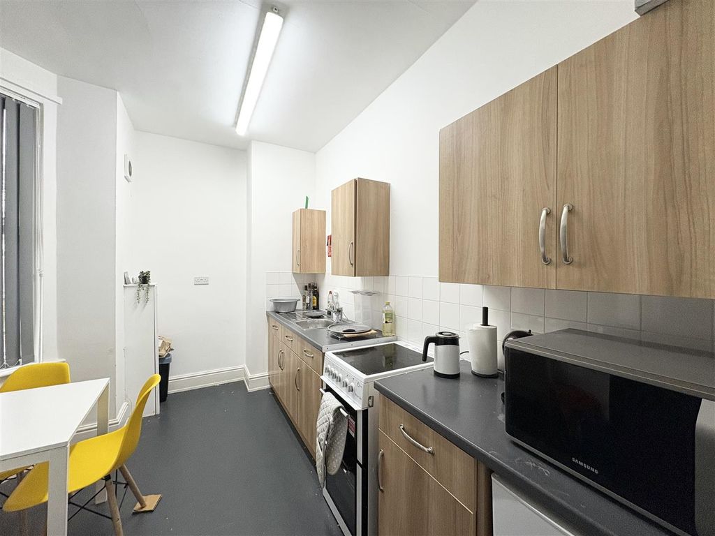 Property photo 3 of 7 Image00003.Jpeg