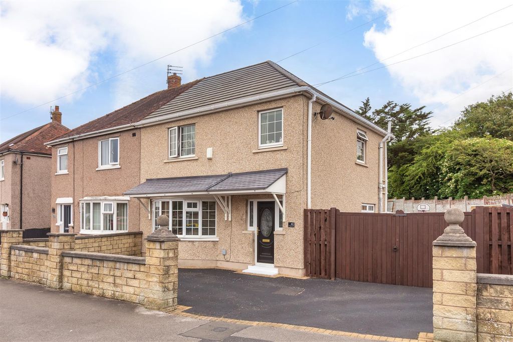 Property photo 1 of 19
