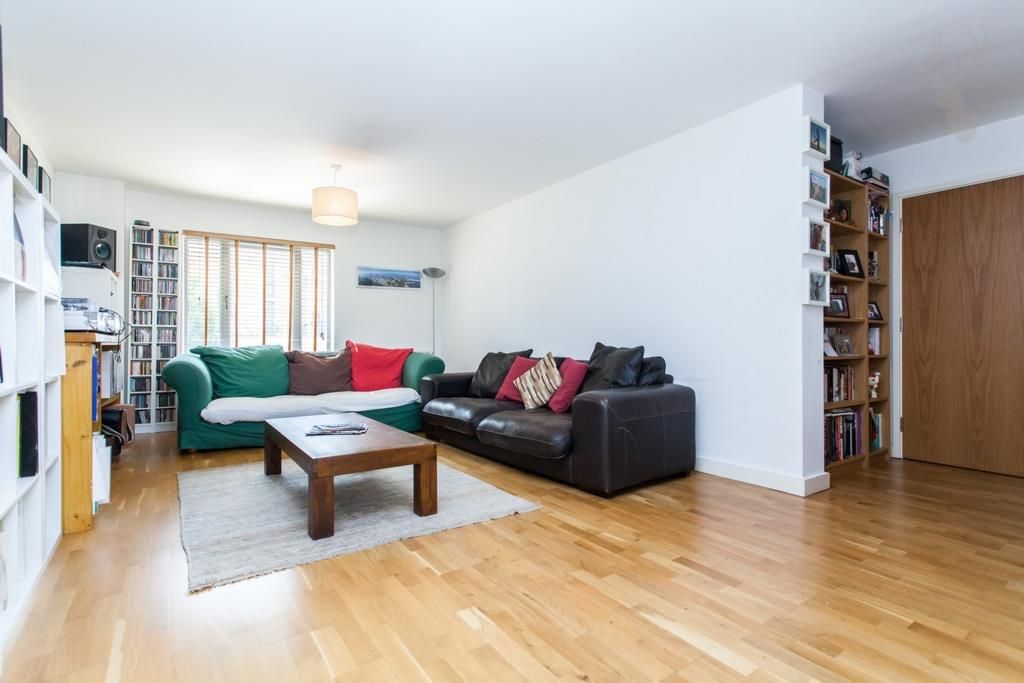 Property photo 2 of 9