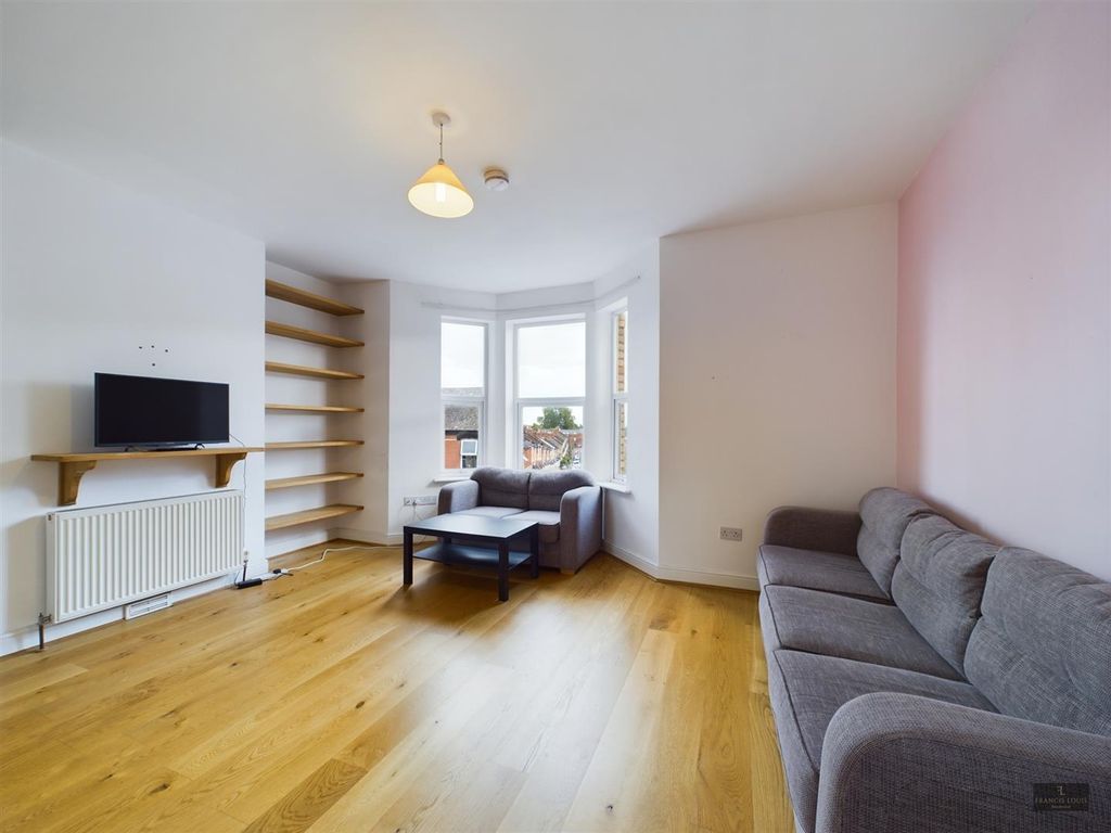 Property photo 1 of 6 Cam01856G0-Pr0111-Still003.Jpg