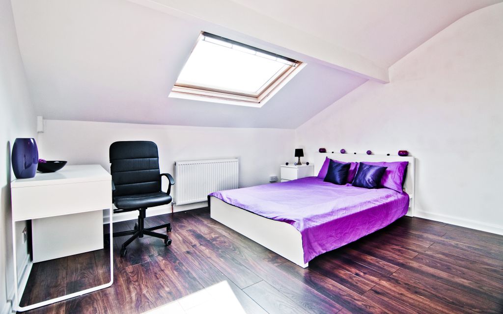 Property photo 1 of 4