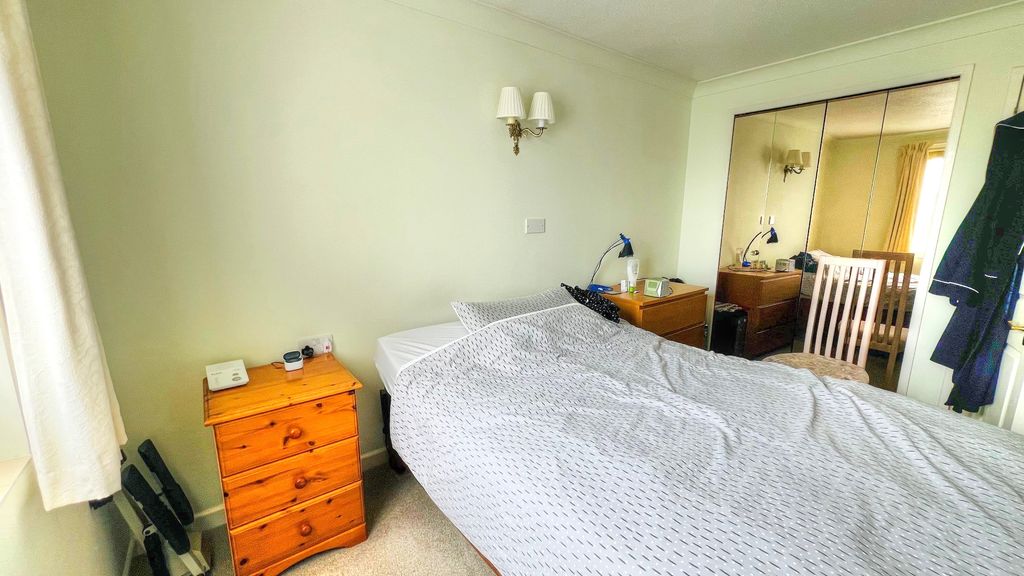 Additional image 7 of 1 bed flat for saleLavant Court, Petersfield, Hampshire GU32