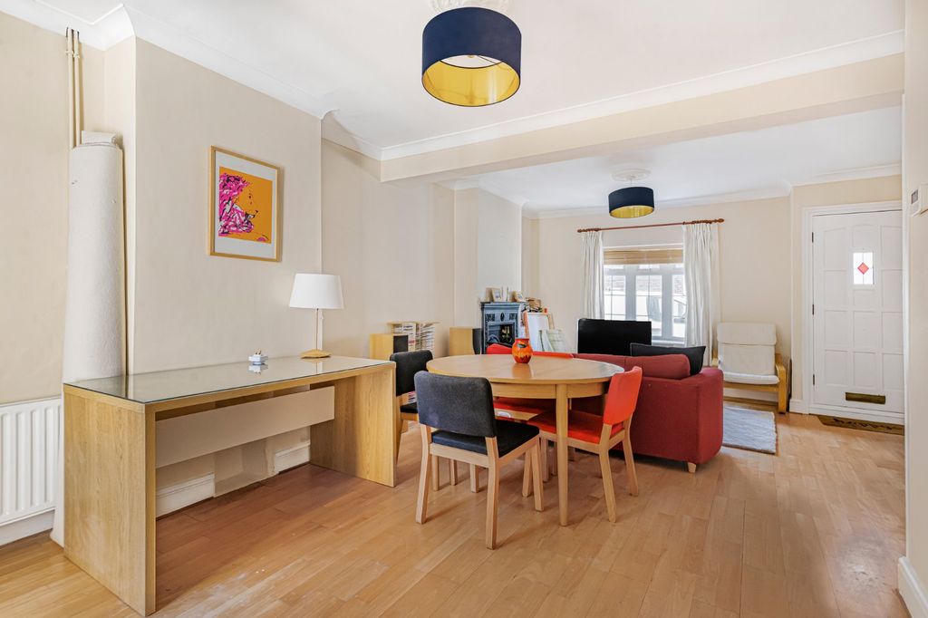 Property photo 1 of 9 Dining Room