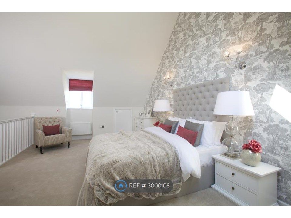 Property photo 3 of 8 Typical Master Bedroom View
