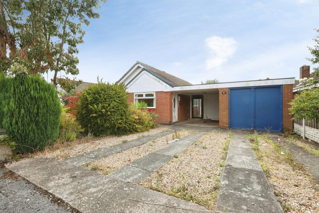Property photo 1 of 11