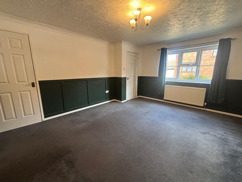 Property photo 2 of 11 Image