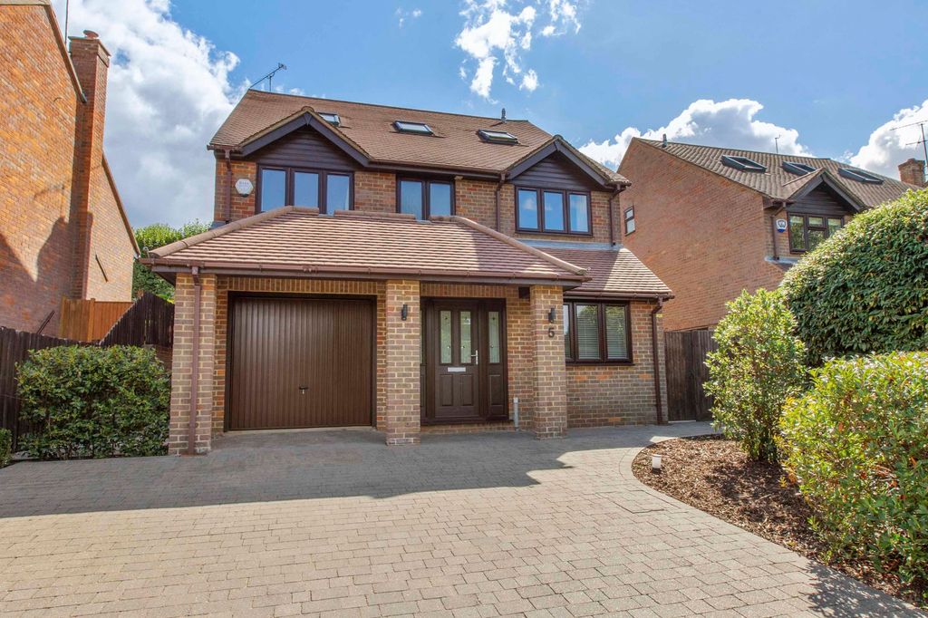 Property photo 1 of 19