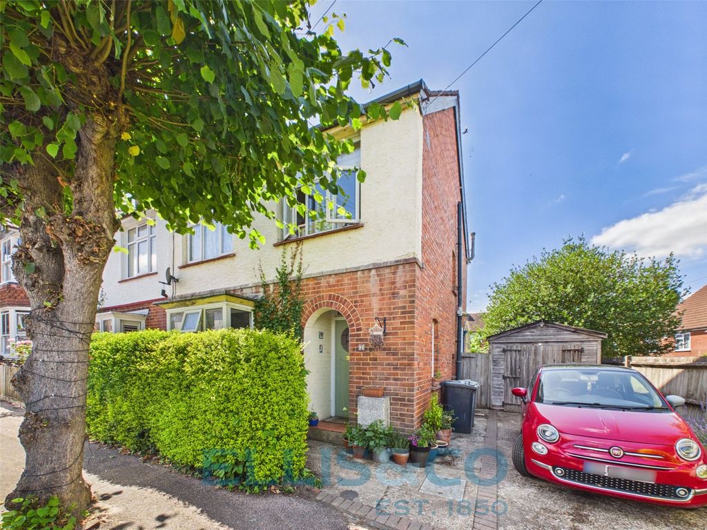 Property photo 1 of 15 Picture No. 13