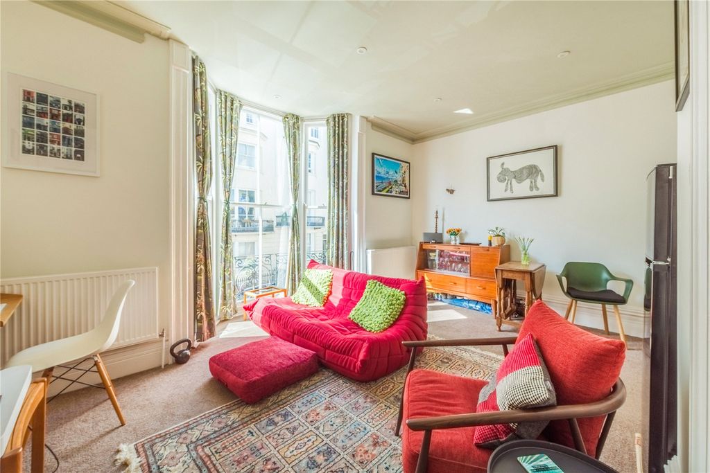 Property photo 3 of 16 Picture No. 08