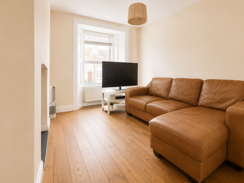 Property photo 2 of 11 Aca50910-EE24-4Cf8-B248-6949D9C05031