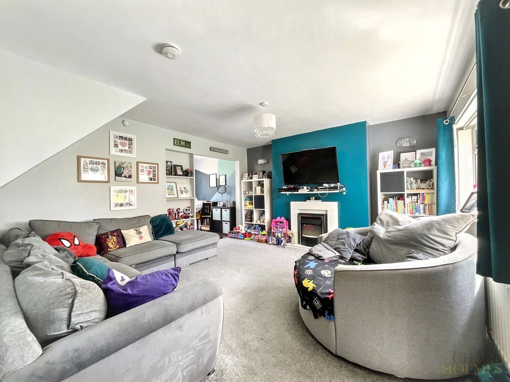 Property photo 1 of 24