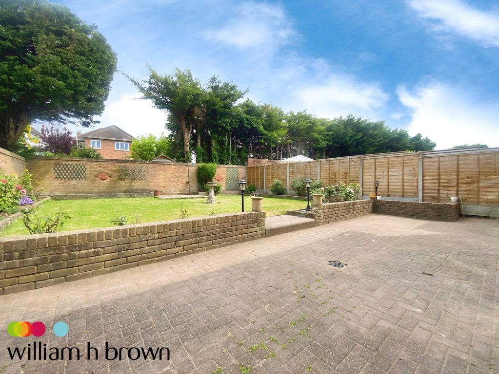 Property photo 1 of 15 Garden