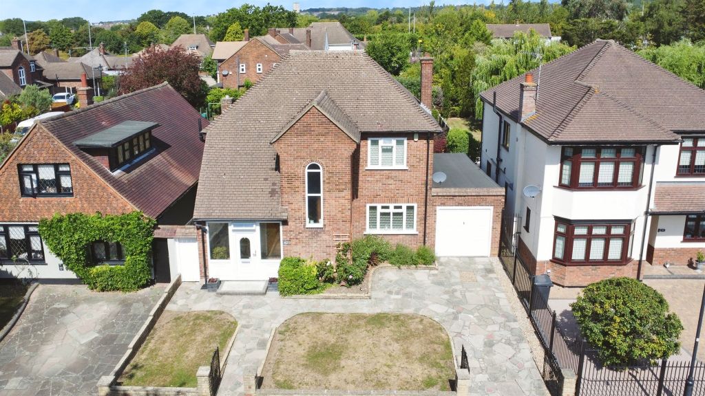 Property photo 2 of 17