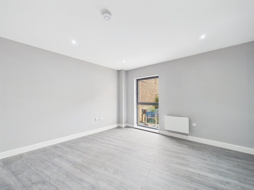 Property photo 2 of 9 Picture No. 02