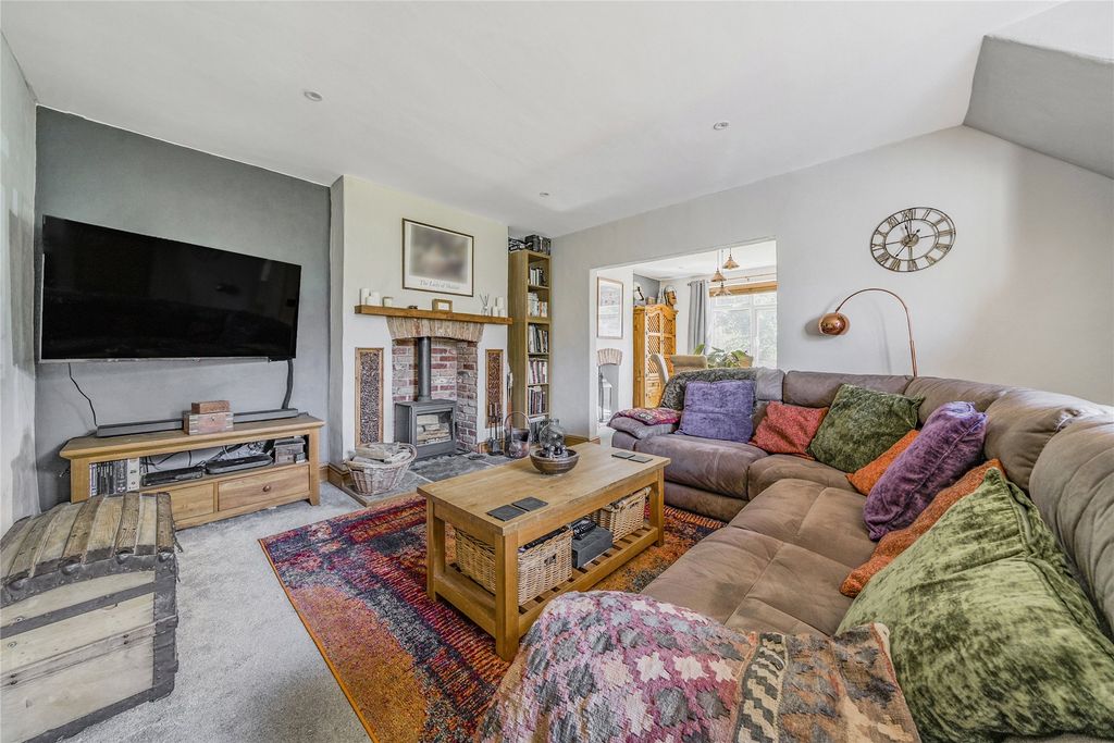 Property photo 2 of 16 Picture No. 05
