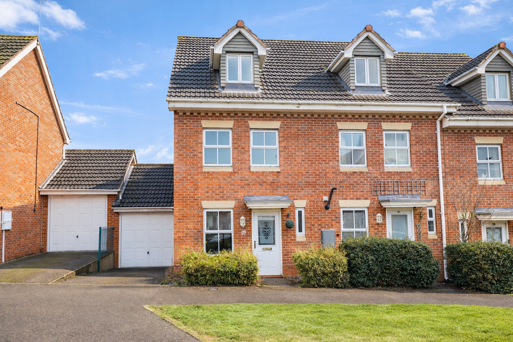 Property photo 1 of 19 Front2