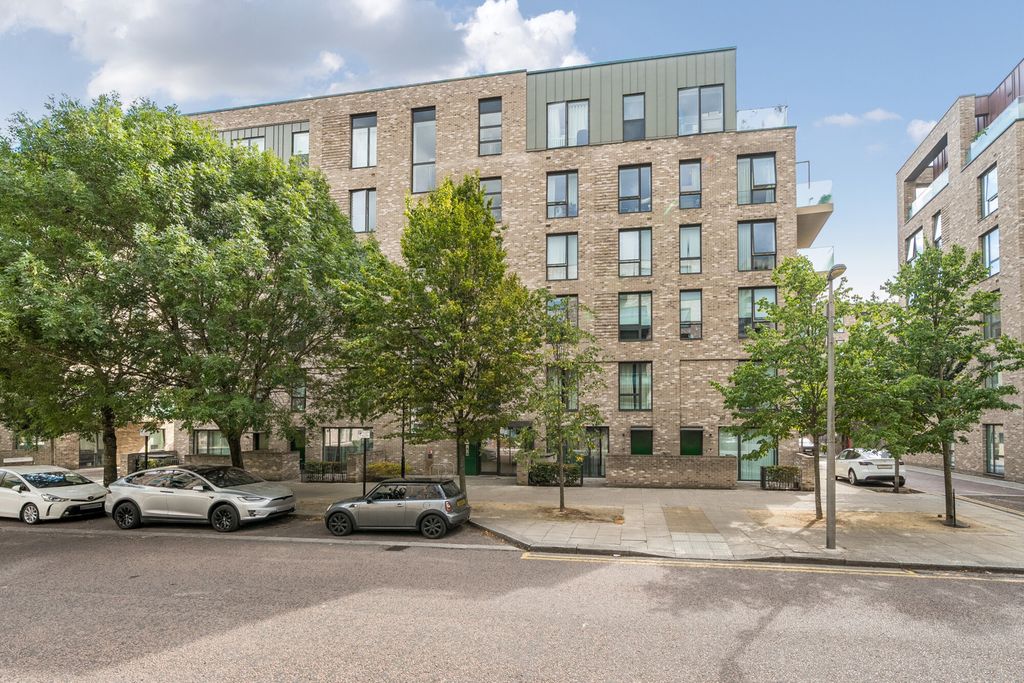 Property photo 1 of 14 1507966-1-6A85B6c...