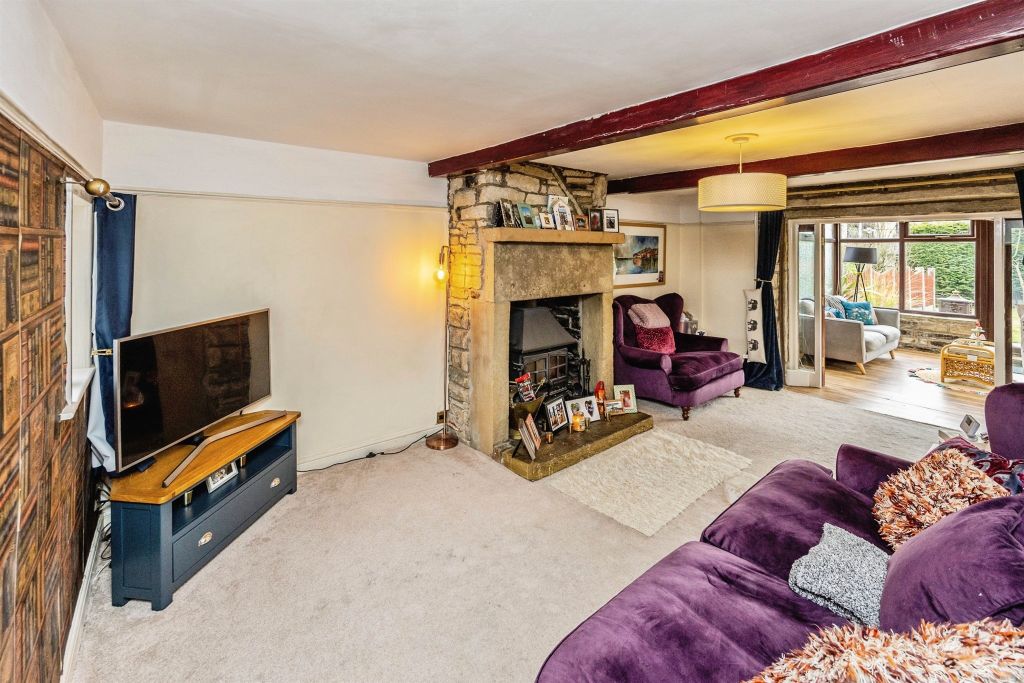 Property photo 3 of 18
