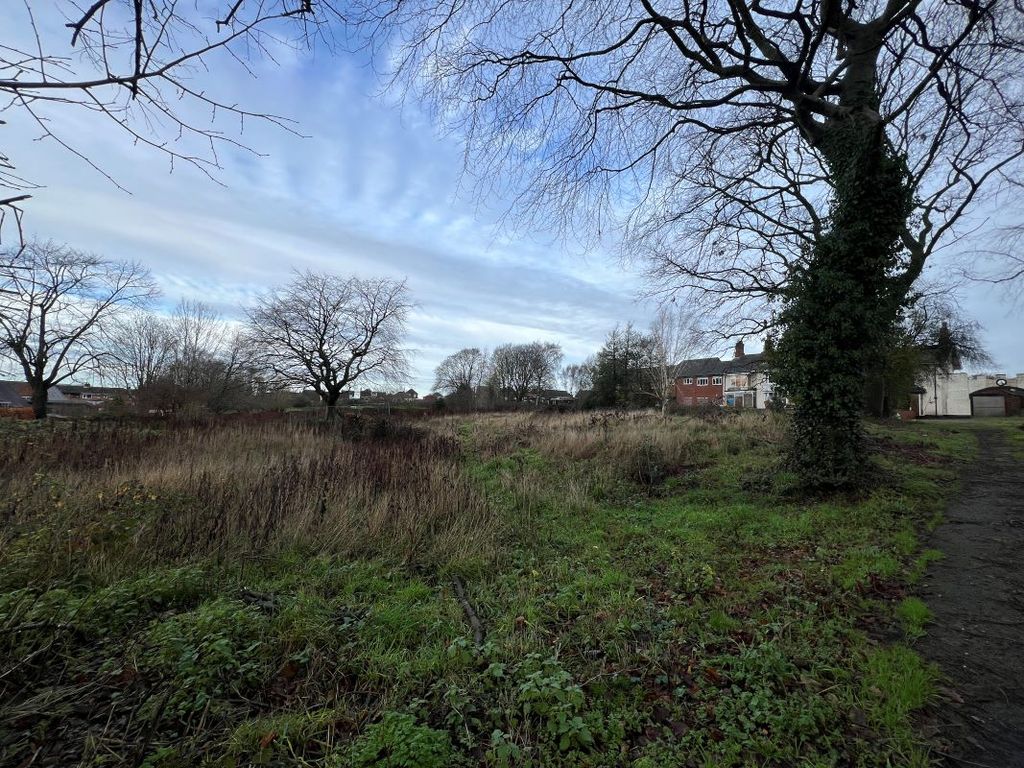 Property photo 3 of 11