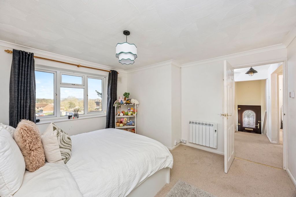 Additional image 9 of 2 bed flat for saleJarvis Road, Arundel BN18