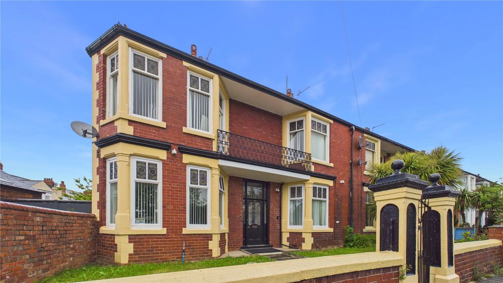 Property photo 1 of 16 Picture No. 04