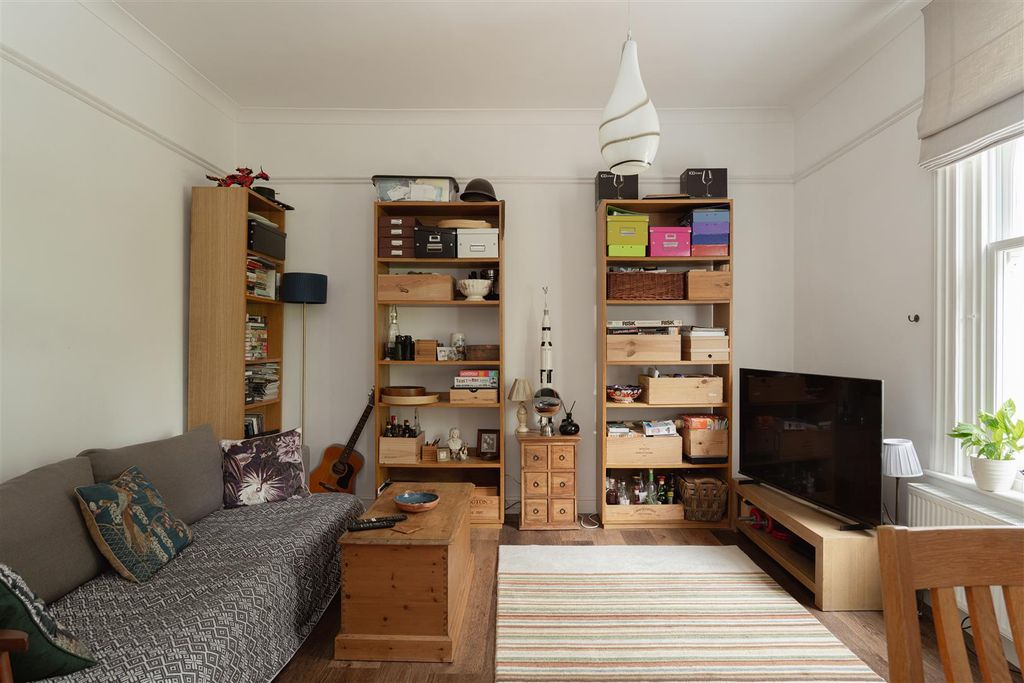 Property photo 3 of 11 3.Jpg