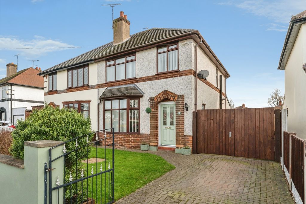 Property photo 1 of 28 Pbox-Img.Jpg