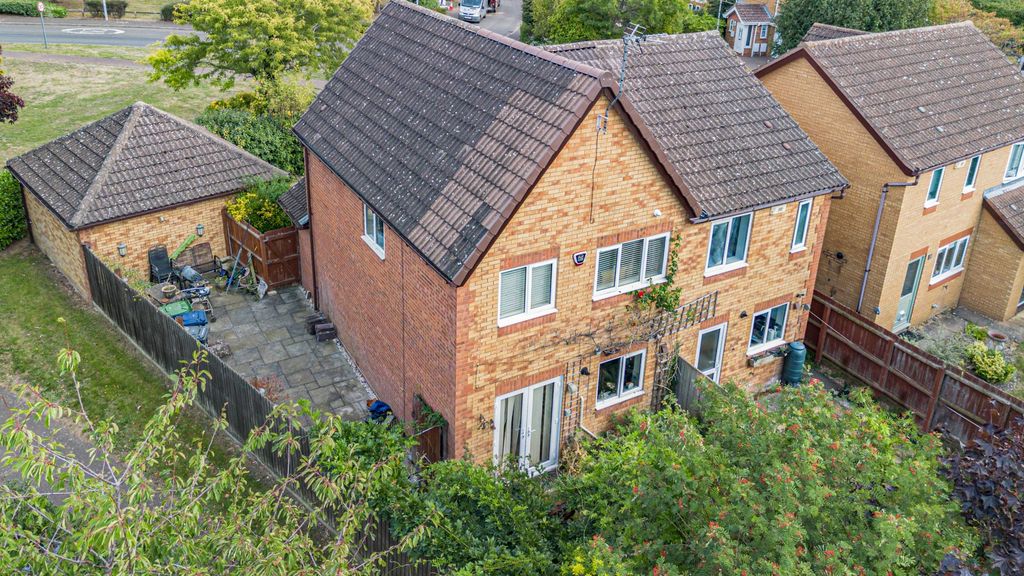 Property photo 2 of 19
