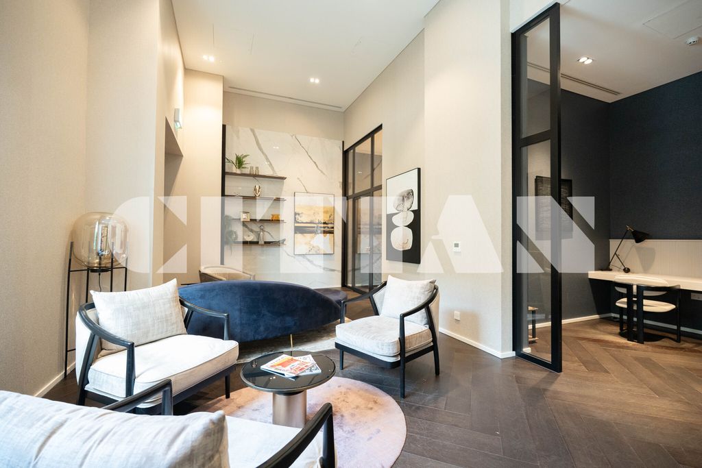 Property photo 1 of 33